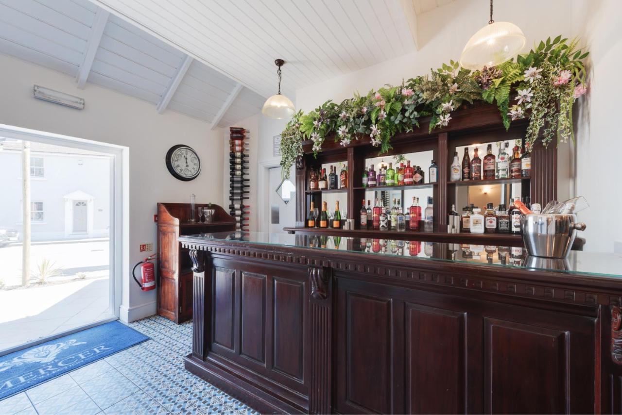 Florence Suite Boutique Hotel And Restaurant Portsmouth Bagian luar foto